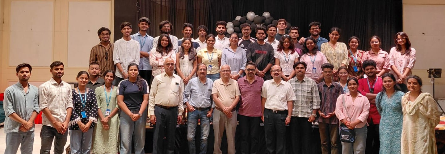 मिशन हैप्पी हरदा से जुड़ा मैनिट का अध्ययन भ्रमण, छात्रों ने देखा प्राकृतिक खेती का मॉडल